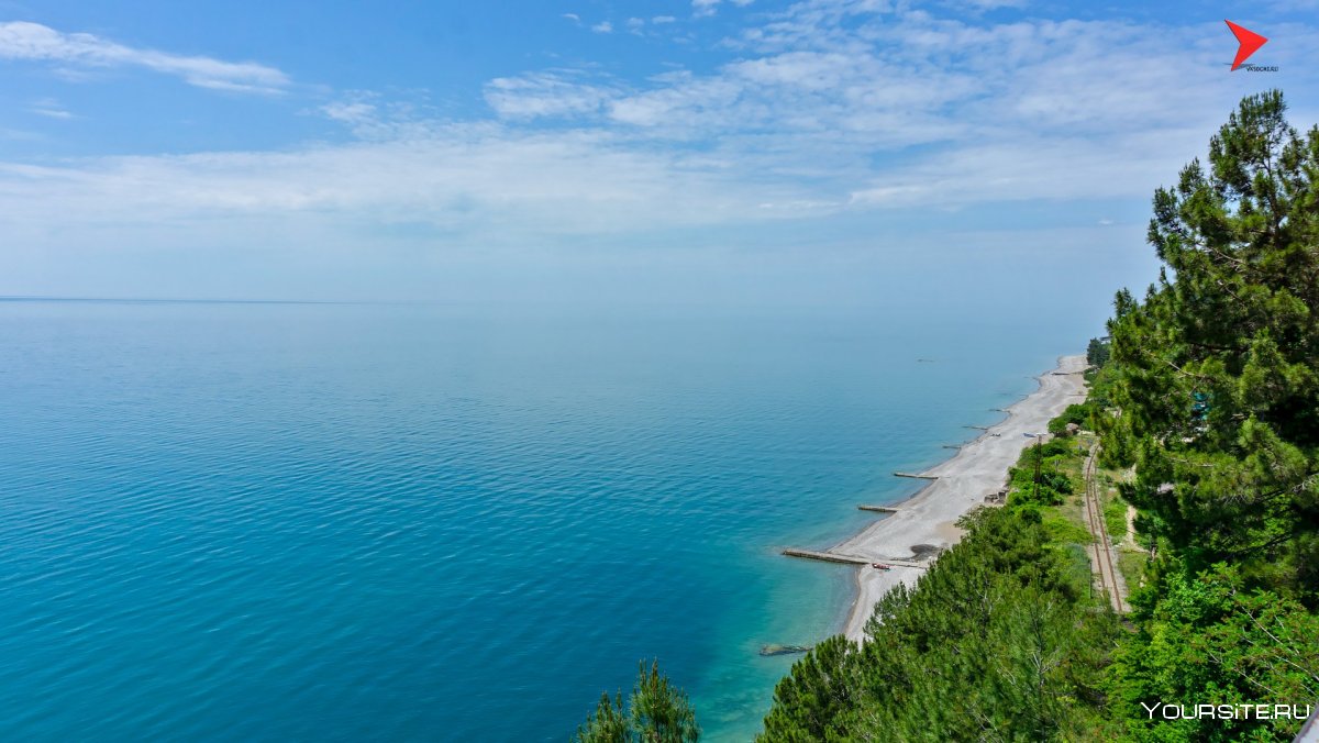 Центральный пляж Пицунды Абхазия