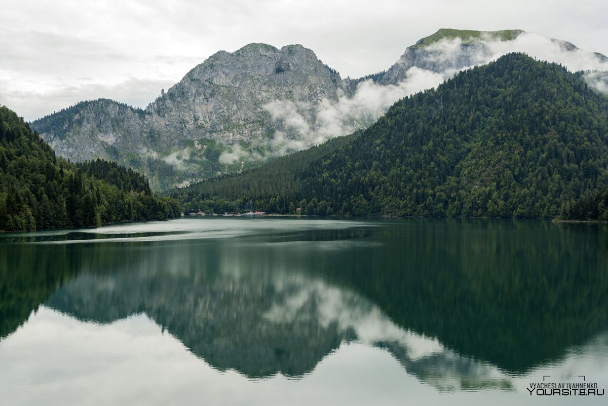 Природа Абхазии озеро Рица