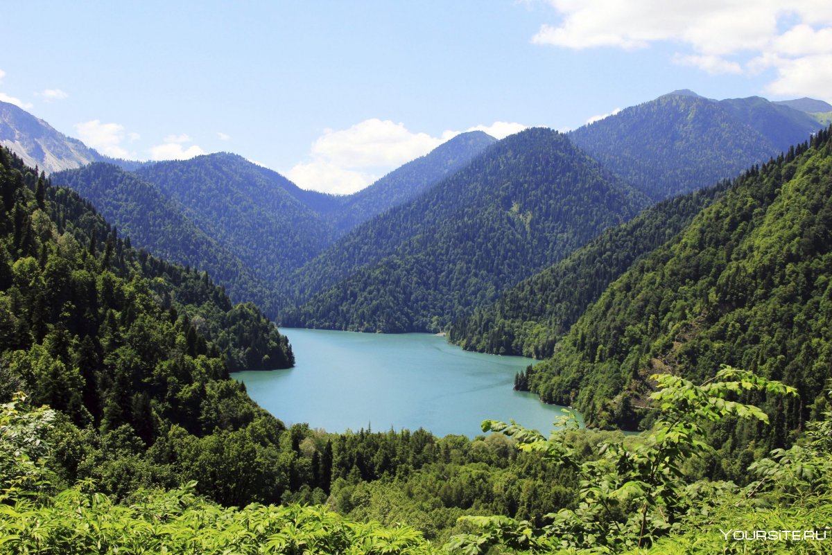 Молочное озеро Абхазия