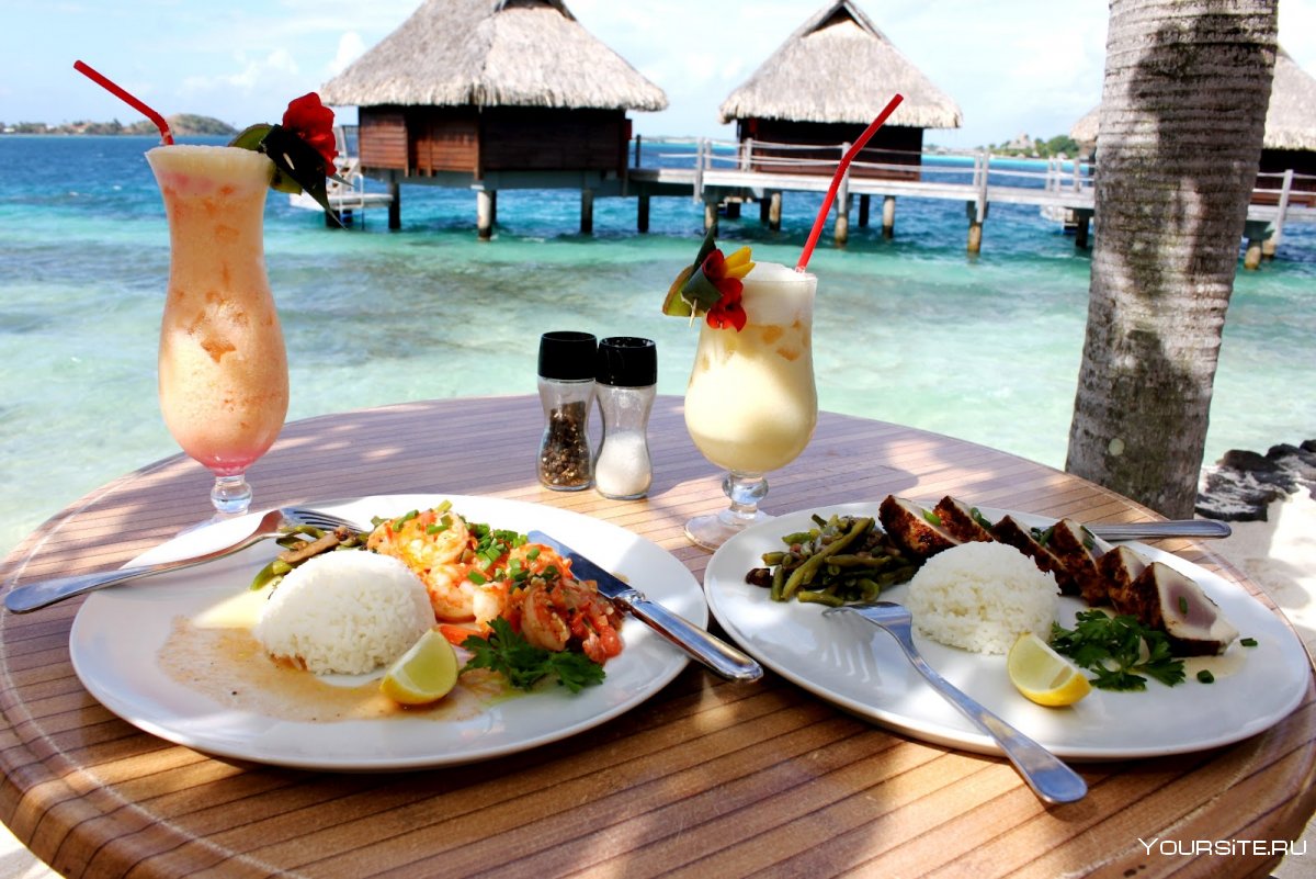 Обед на Мальдивах