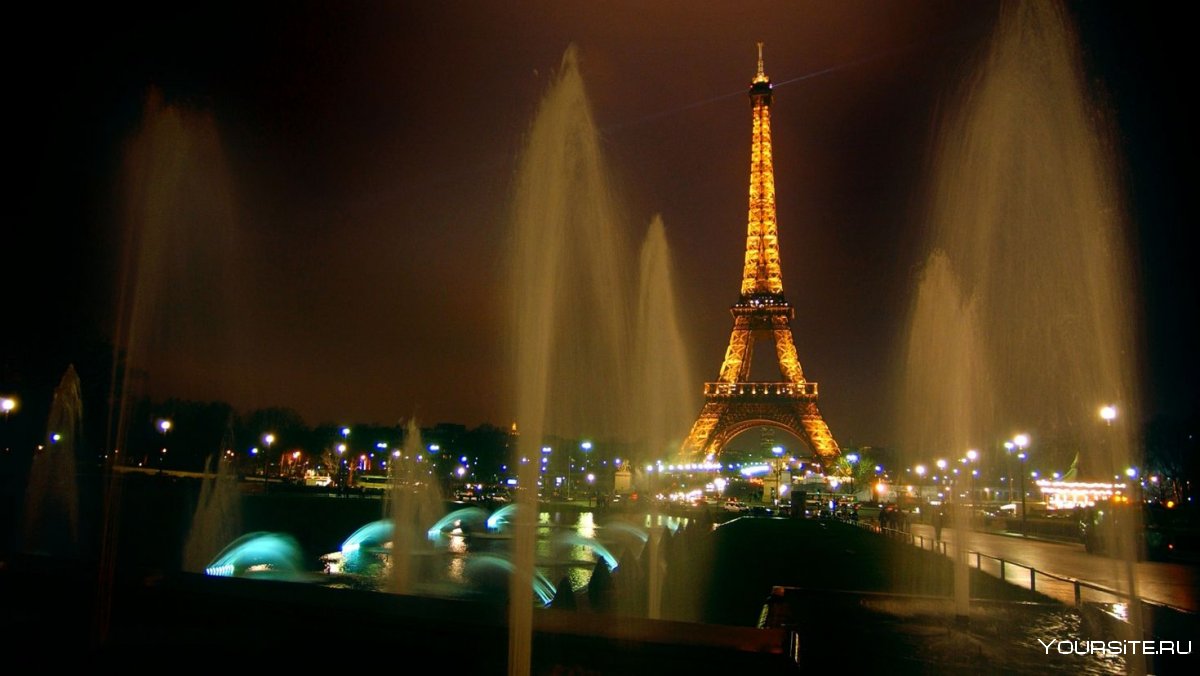 Париж зимой ночью