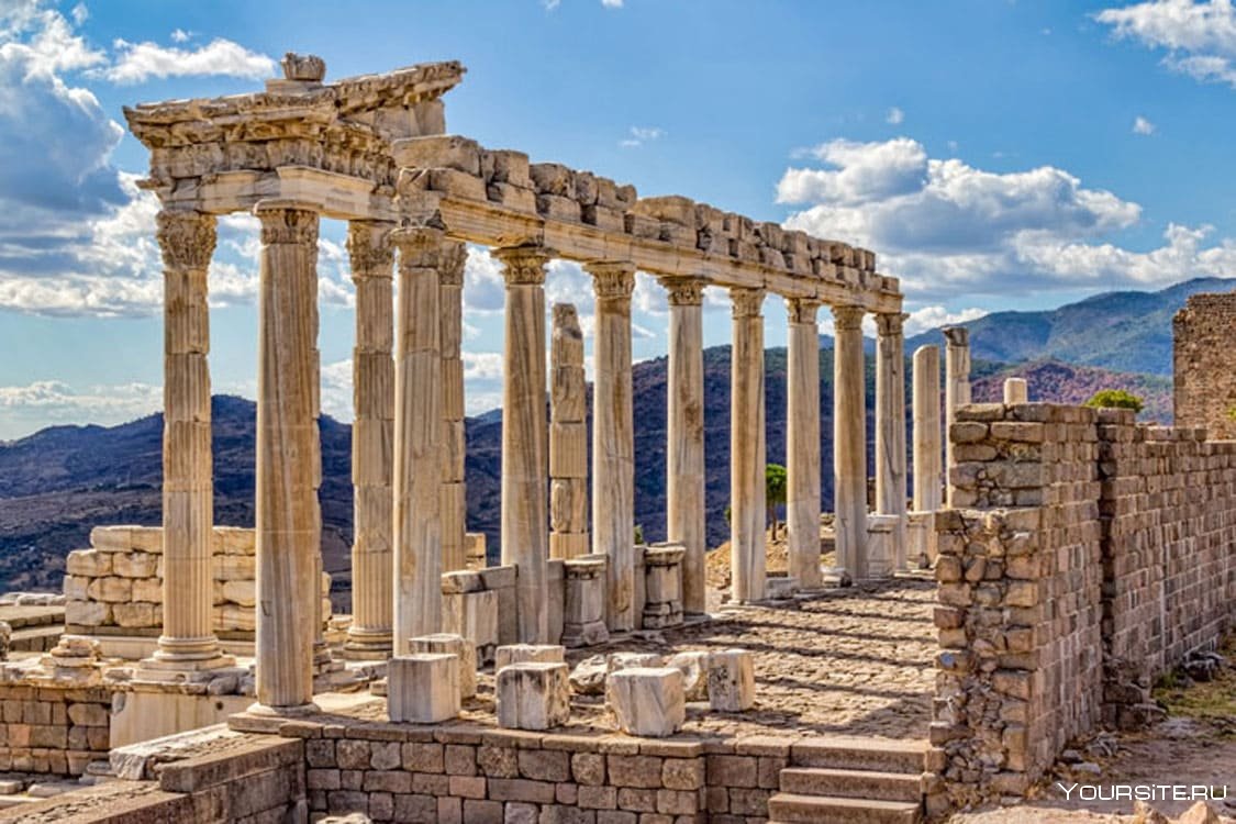 Храмы Аполлона и Афины