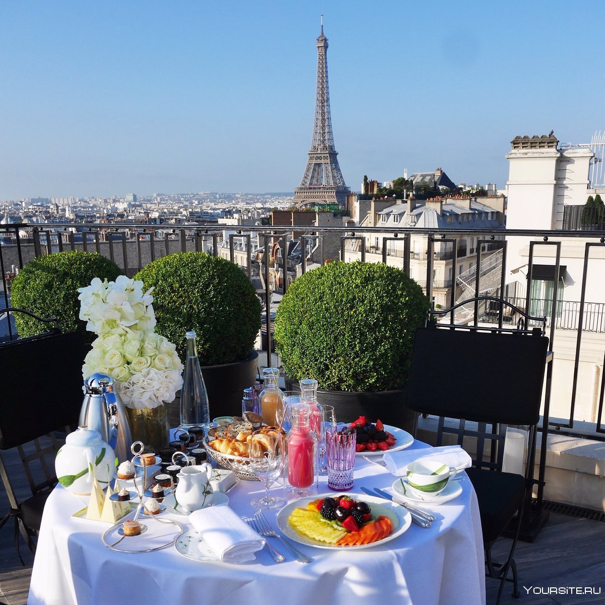 Завтрак в париже