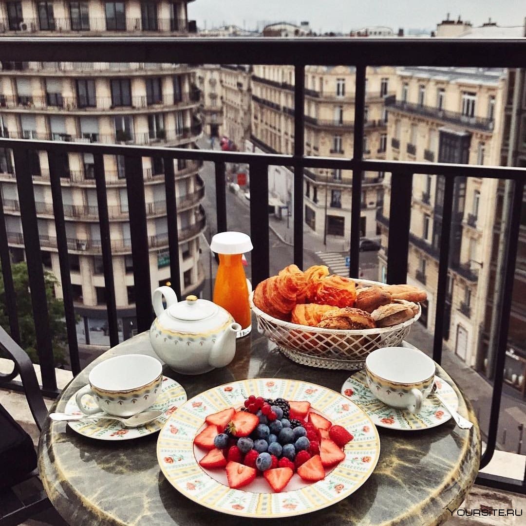 Доброе утро Париж