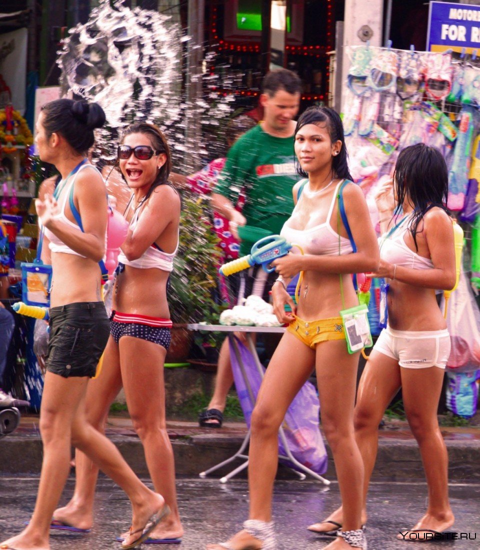 Тайланд фото людей на улице