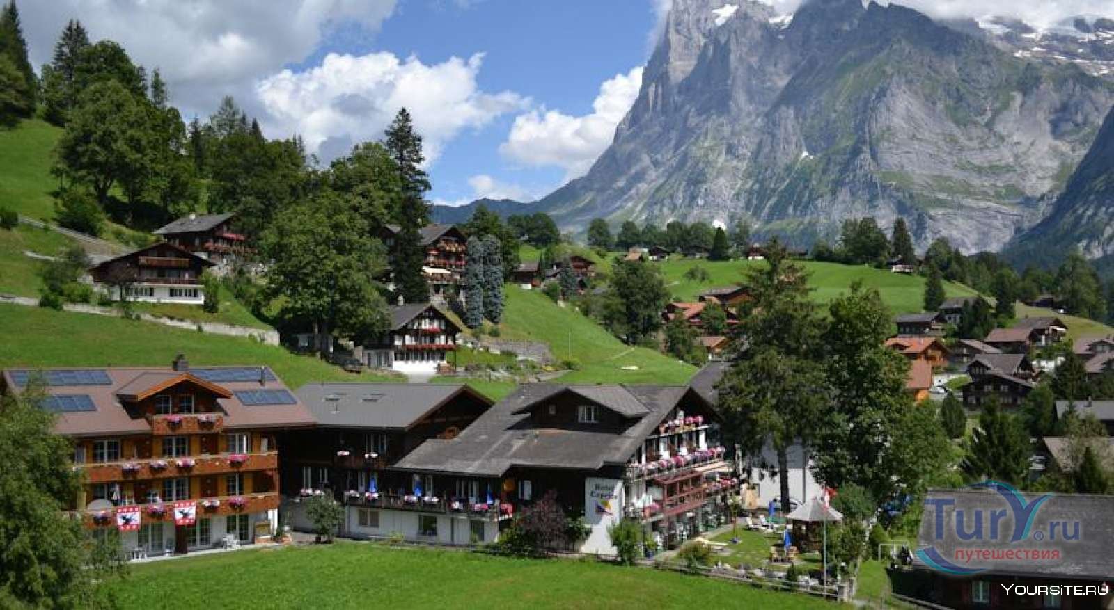 Гриндельвальд. Гриндельвальд Швейцария Берн. Гриндевальд деревня в Швейцарии. Швейцарская Коммуны Гриндельвальд. Гриндевальд деревеньки в Швейцарии.