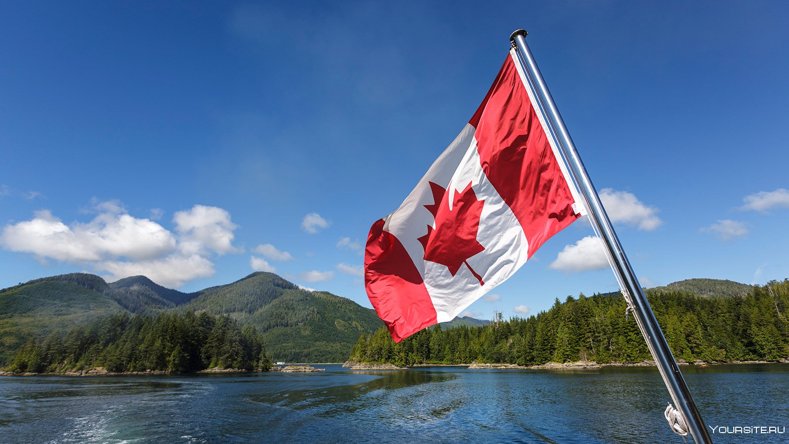 Канада ли. Флаг Бритиш Колумбия Канада. Парчами Канада. Канада туризм. Канада с флагом и природой.