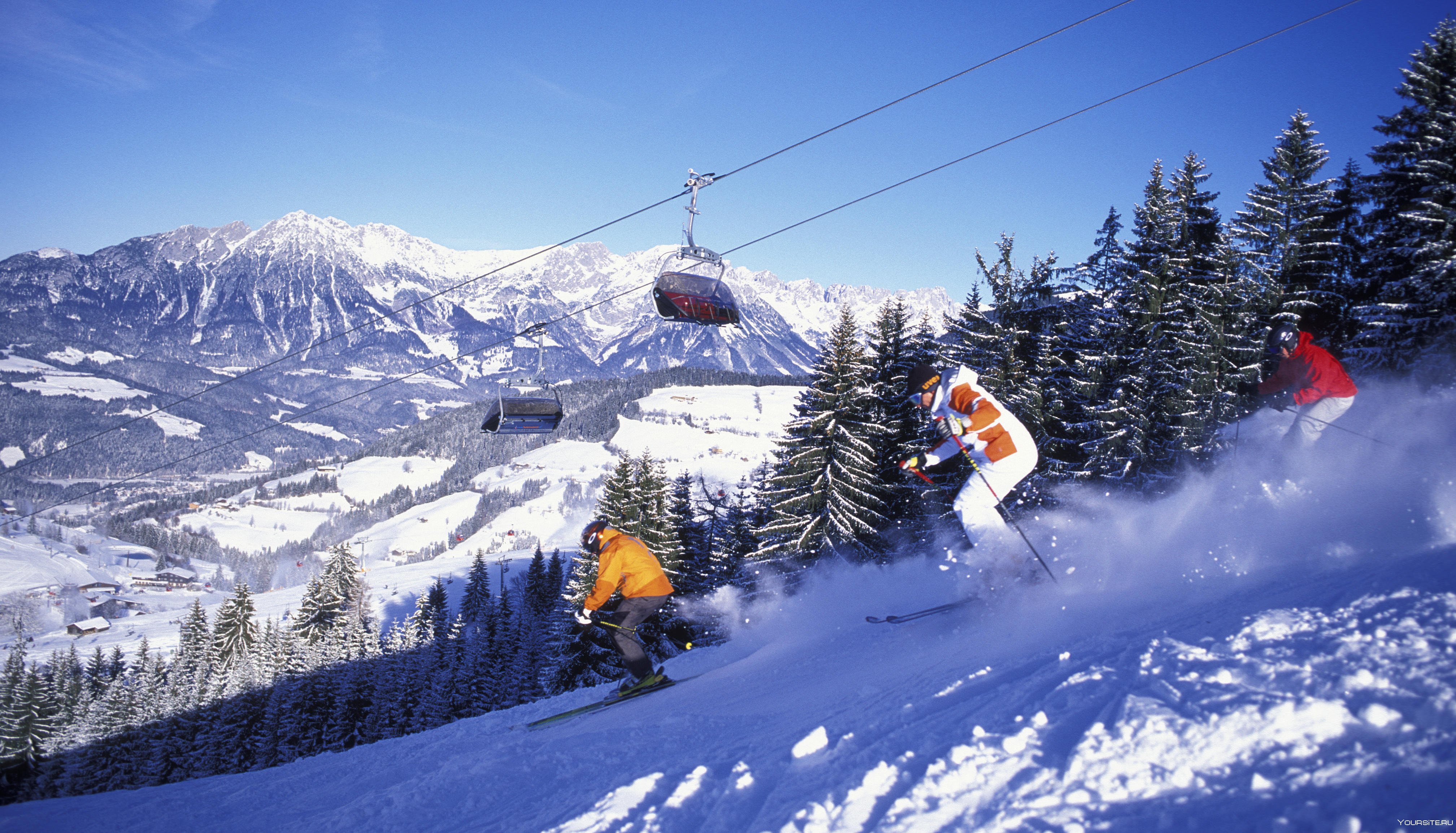 Компания горнолыжный курорт. Альпы горнолыжка. Швейцария горы Альпы горнолыжный курорт. Горные курорты Швейцарии Альпы сноуборд. Альпы Швейцария лыжи.