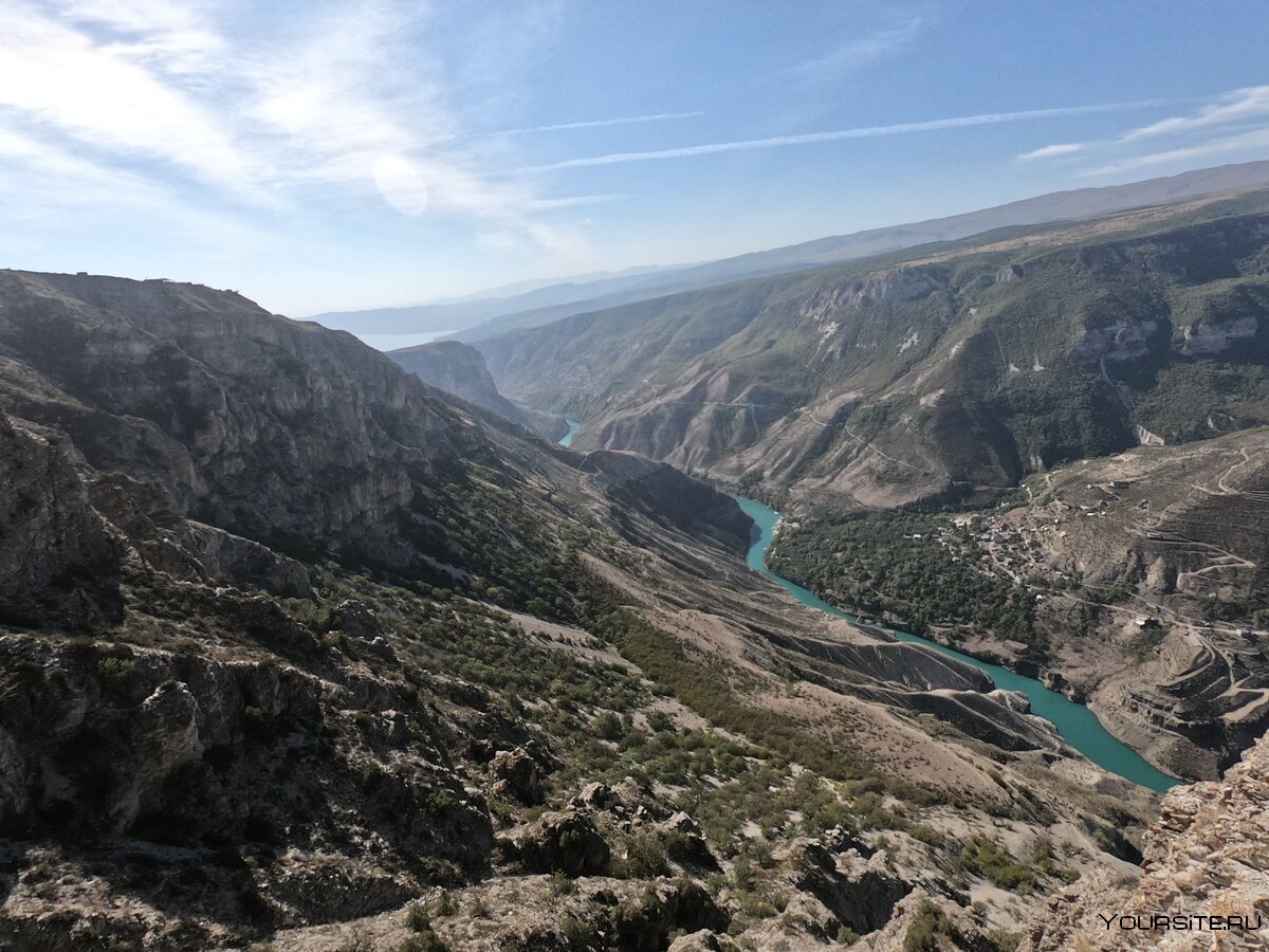 Сулакский каньон внизу