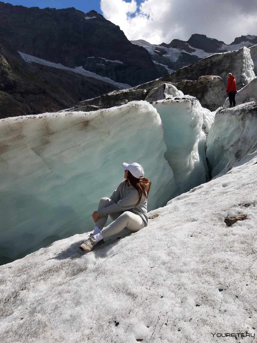 Ущелье Алибек ледник