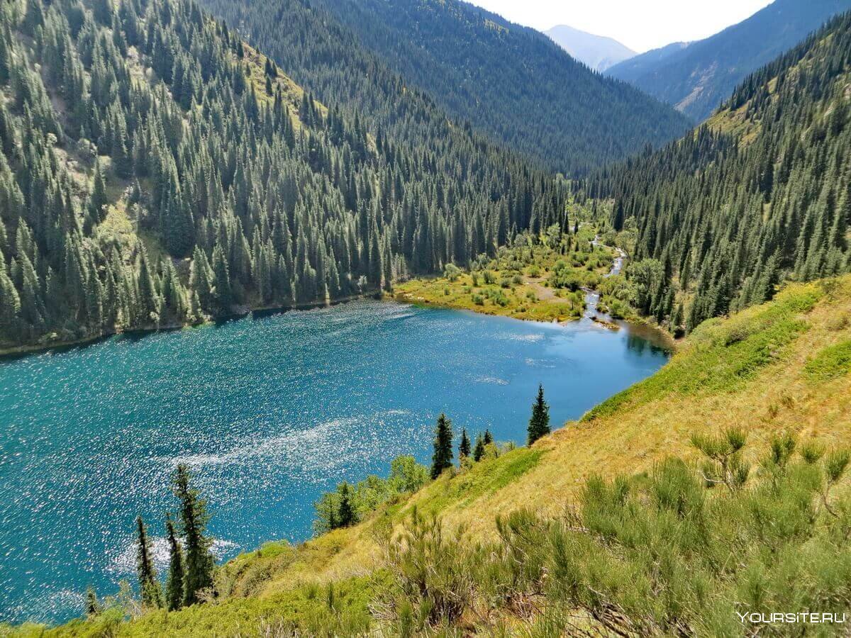 Голубые озера Казахстана