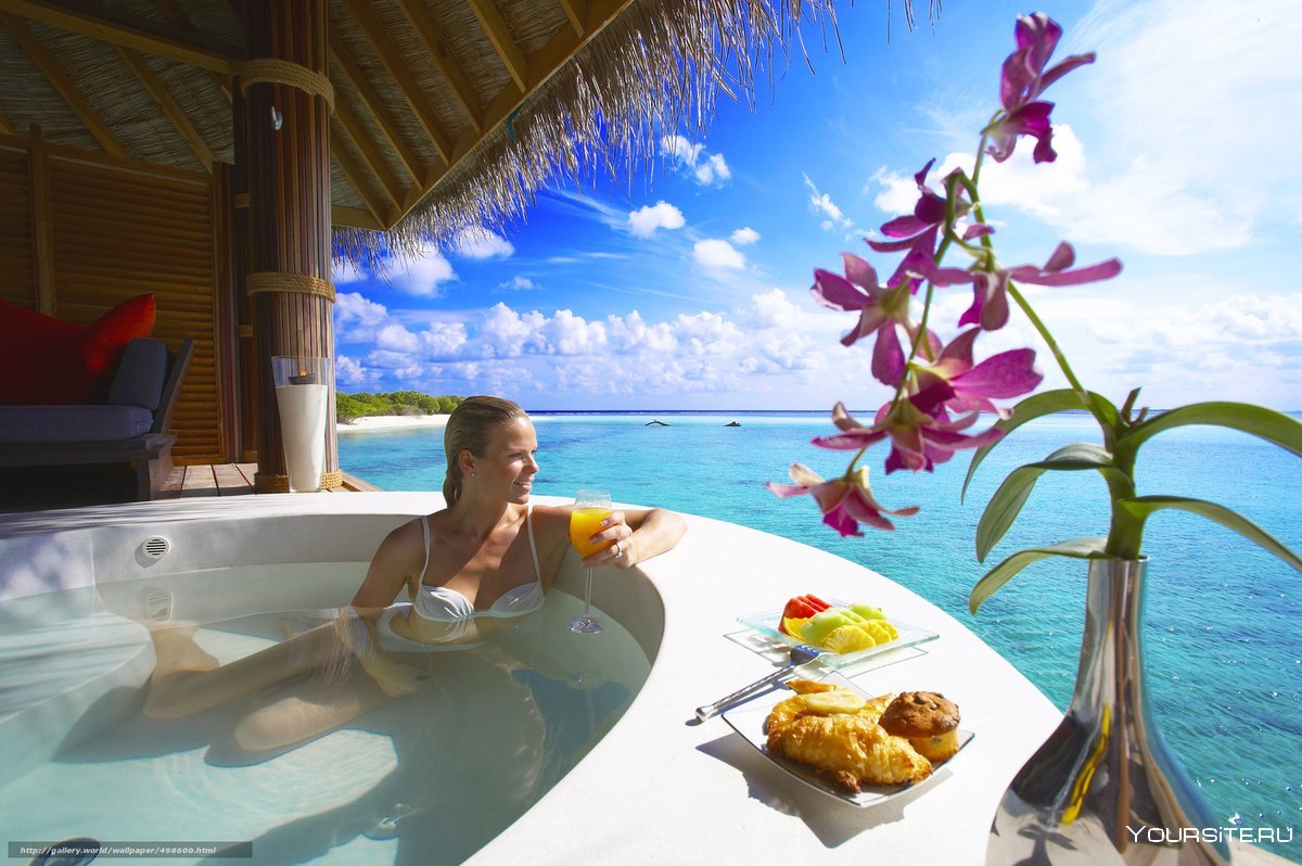 Centara ras Fushi Resort Spa