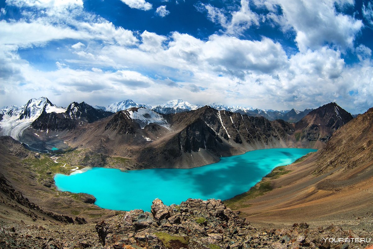 Алаколь озеро в Казахстане