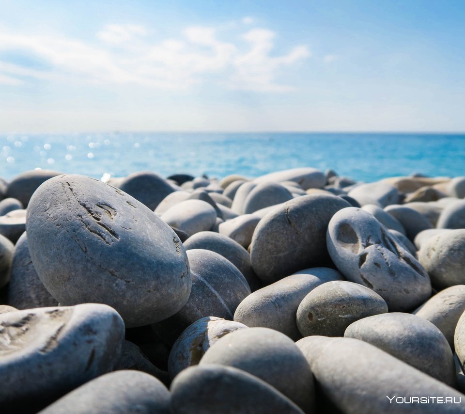 Каменный пляж Сочи
