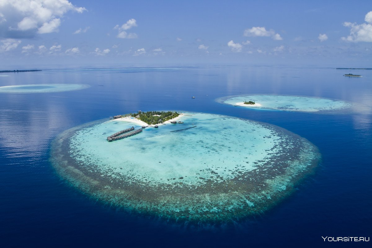 Остров Резорт Мальдивы риф