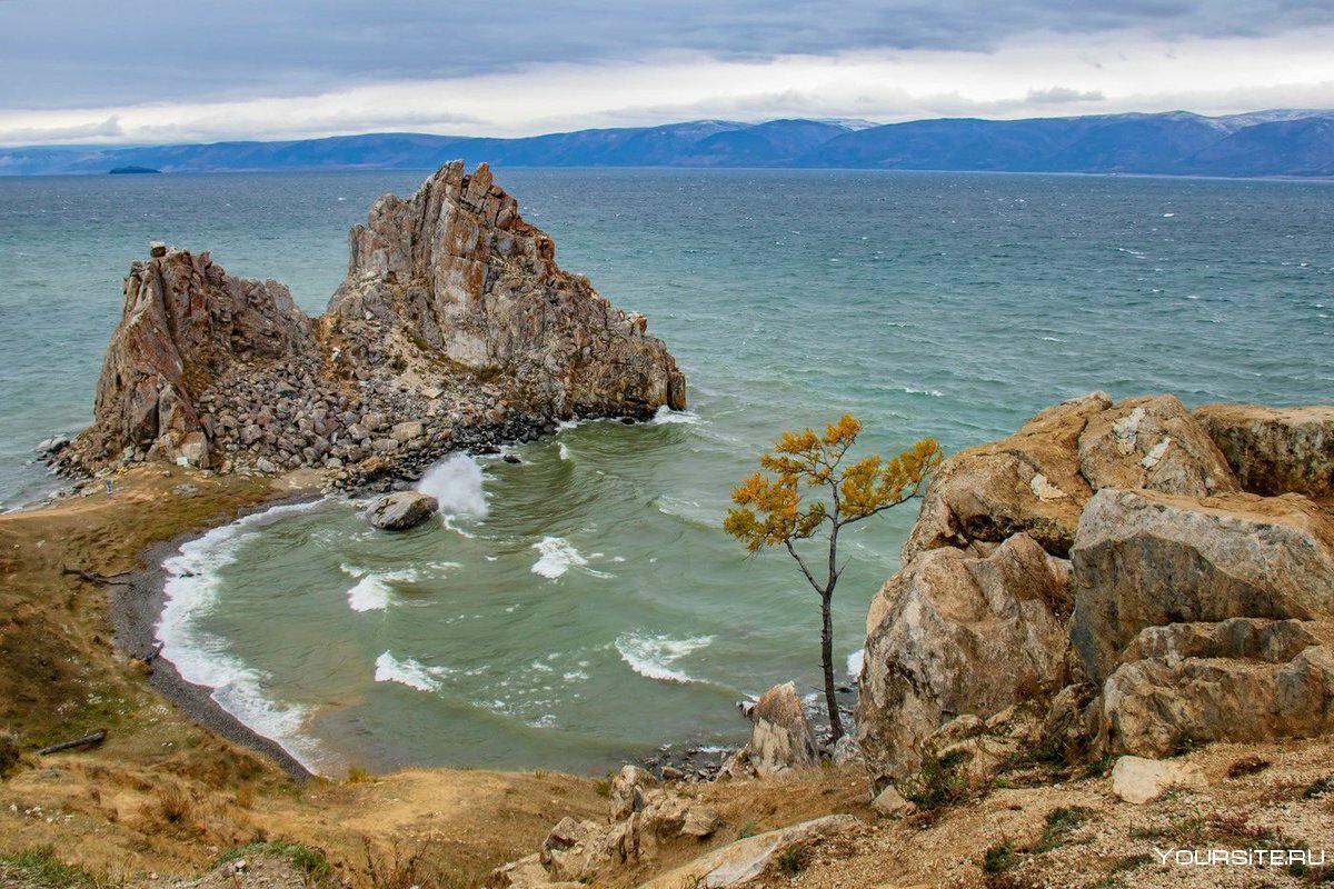 Ольхон мыс Бурхан скала Шаманка
