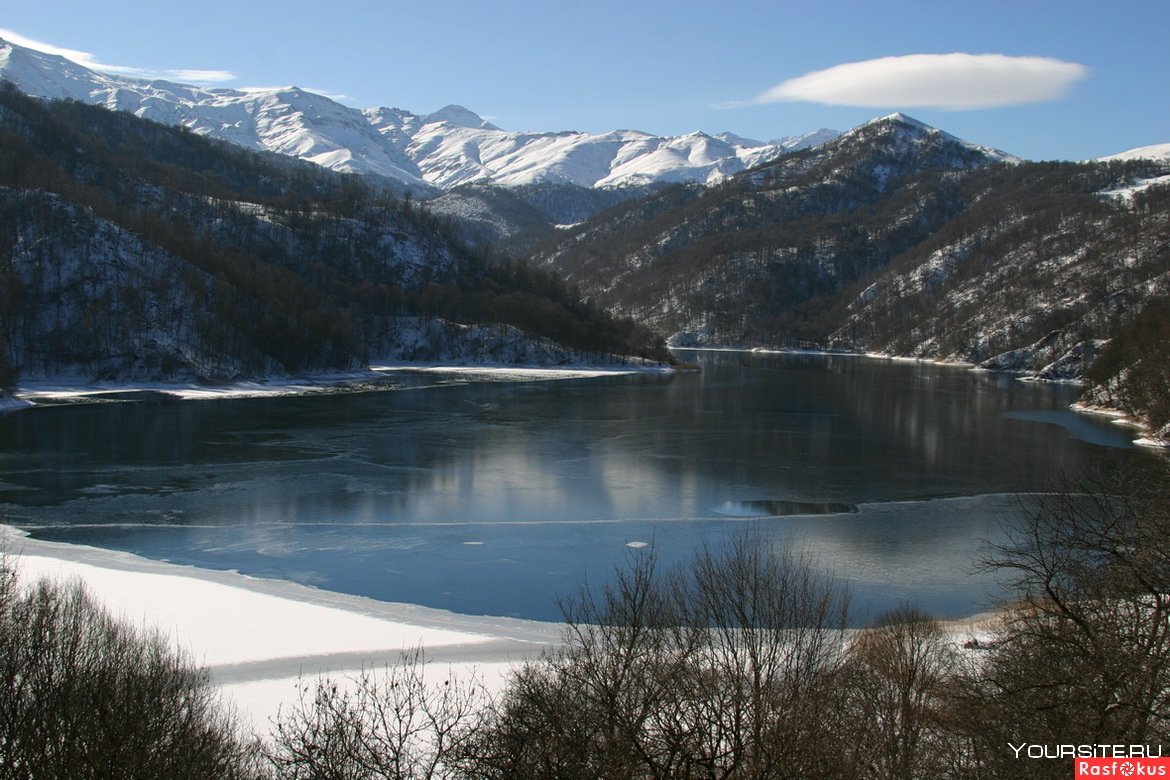 Озеро маралгёль Азербайджан