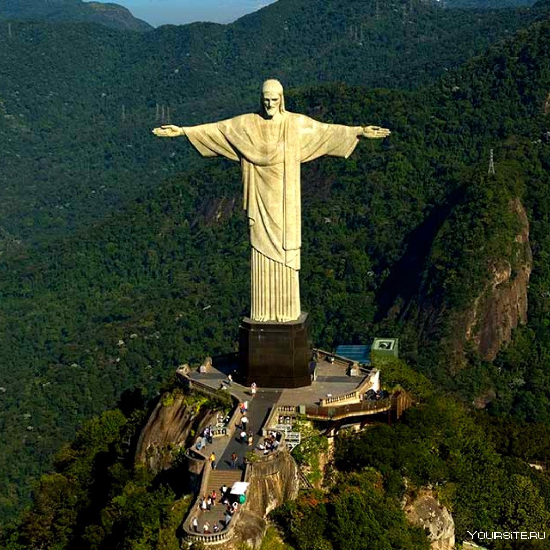 статуя спасителя в бразилии