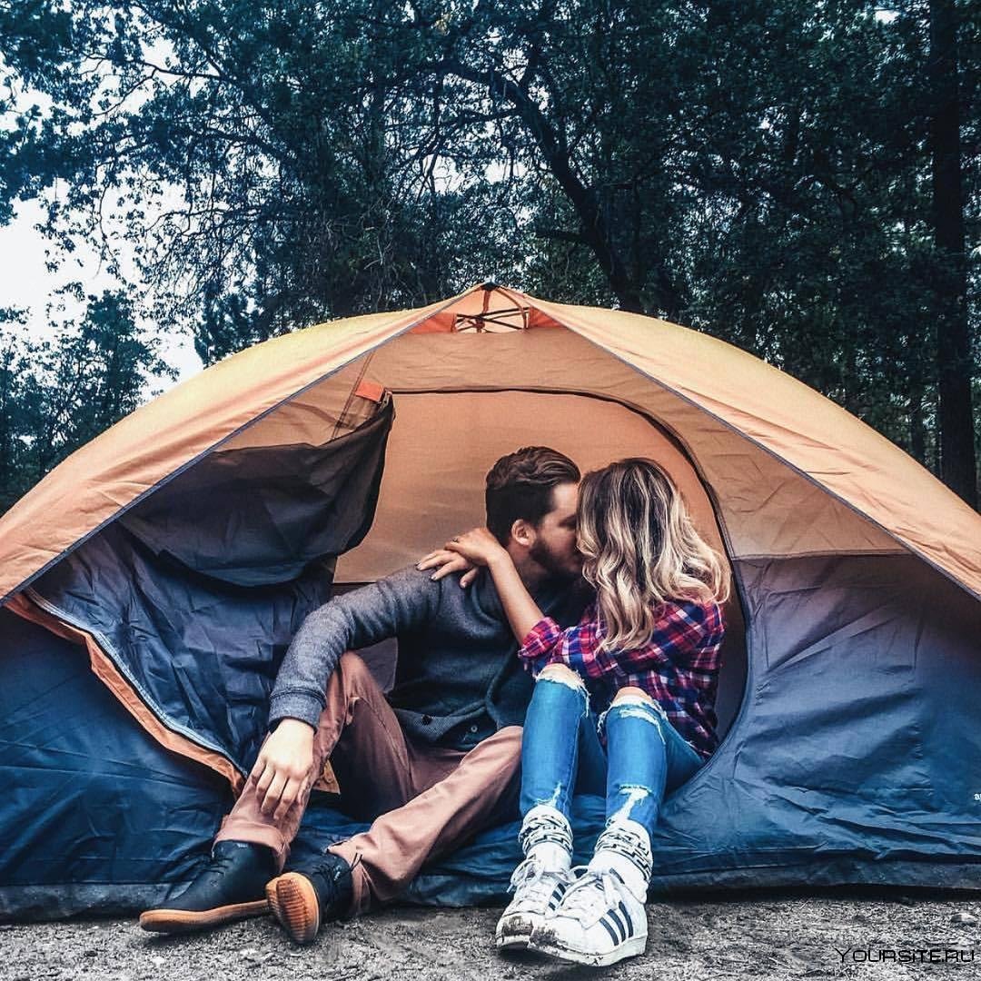 Двое в палатке