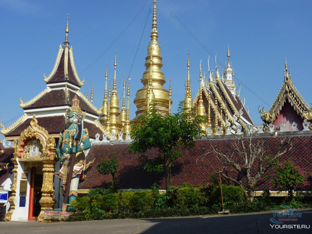 Храм ват Прапангмуни