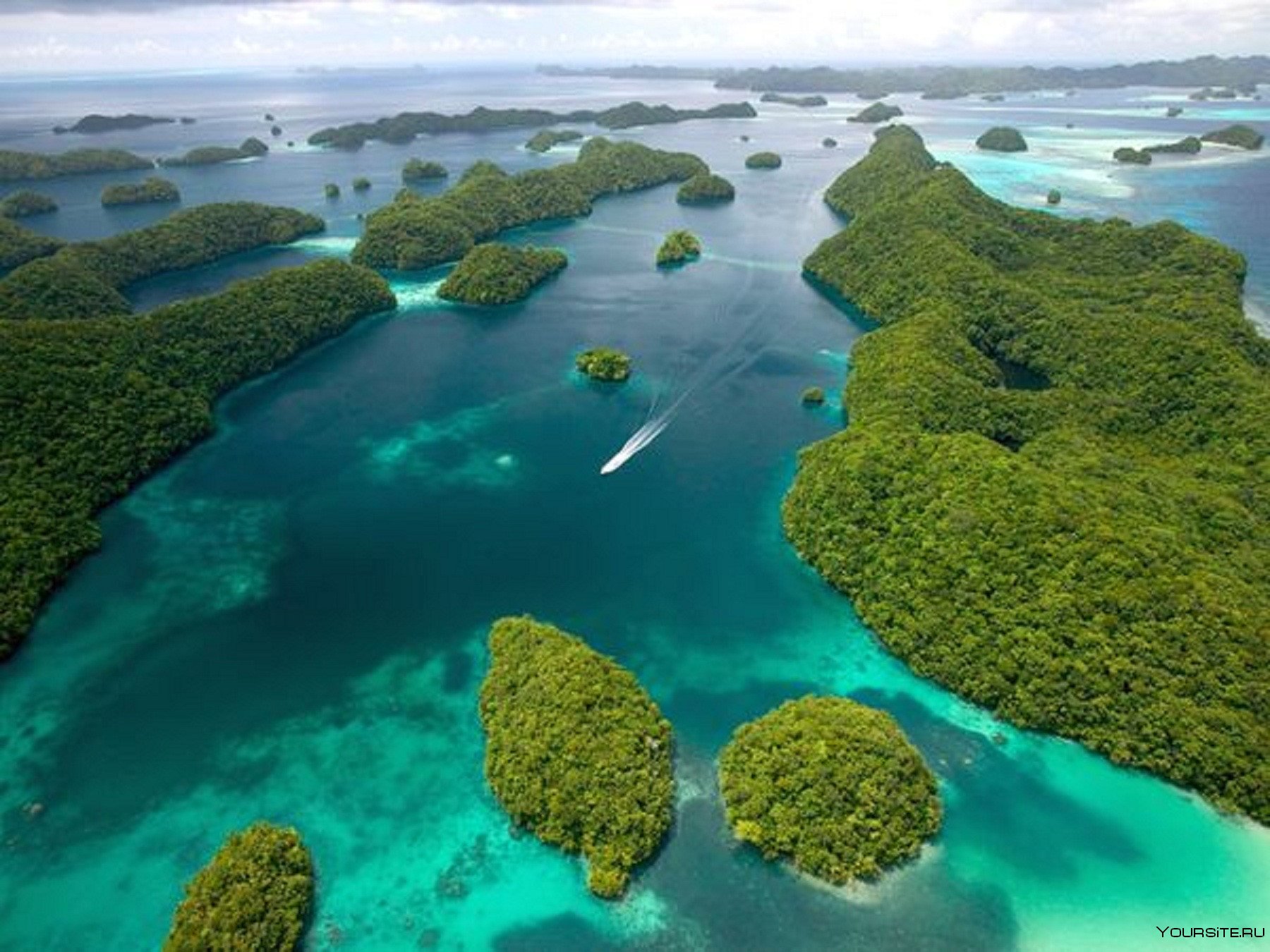 Столица архипелаги. Острова архипелаг Палау. Федеративные штаты Микронезии. Федеративные штаты Микронезии столица. Каролинские острова Атолл.