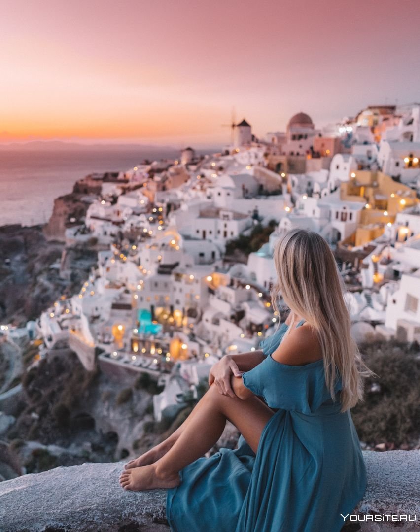 Девушки Греции