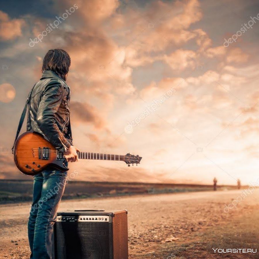 Гитарист на закате