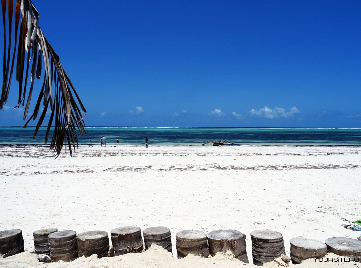 Пляж Матемве Занзибар отливы