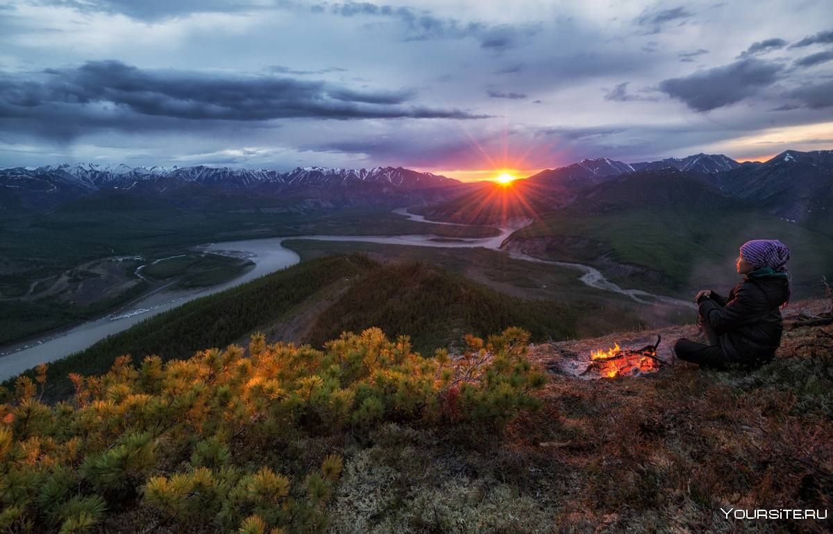 Красивый вид из палатки