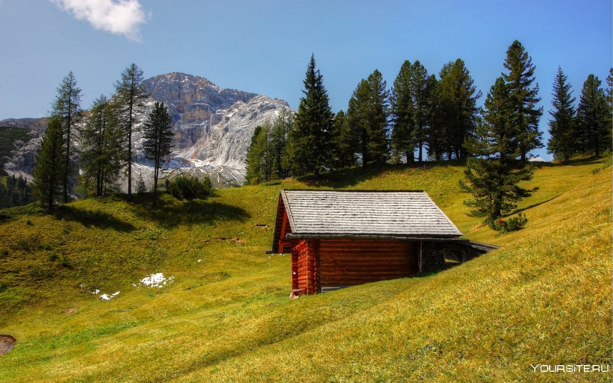 Одинокий дом в горах