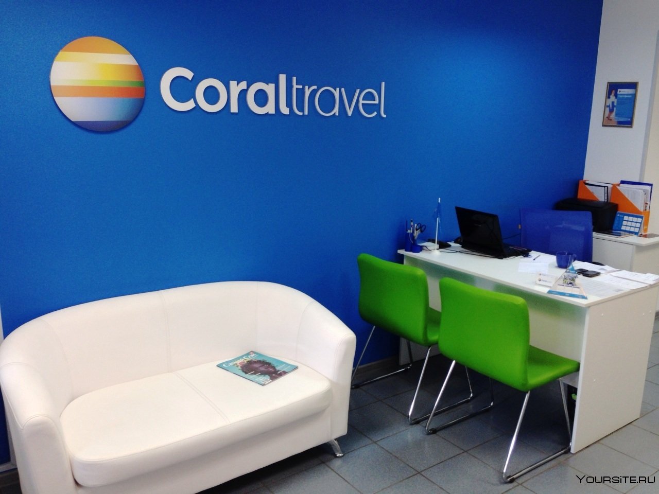 Coral адреса. Туристическое агентство Coral Travel. Офис Корал Тревел. Coral Travel офис. Coral Travel турагентство.