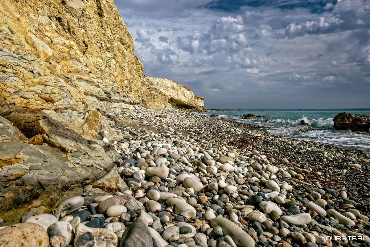 Камни с берега Байкала