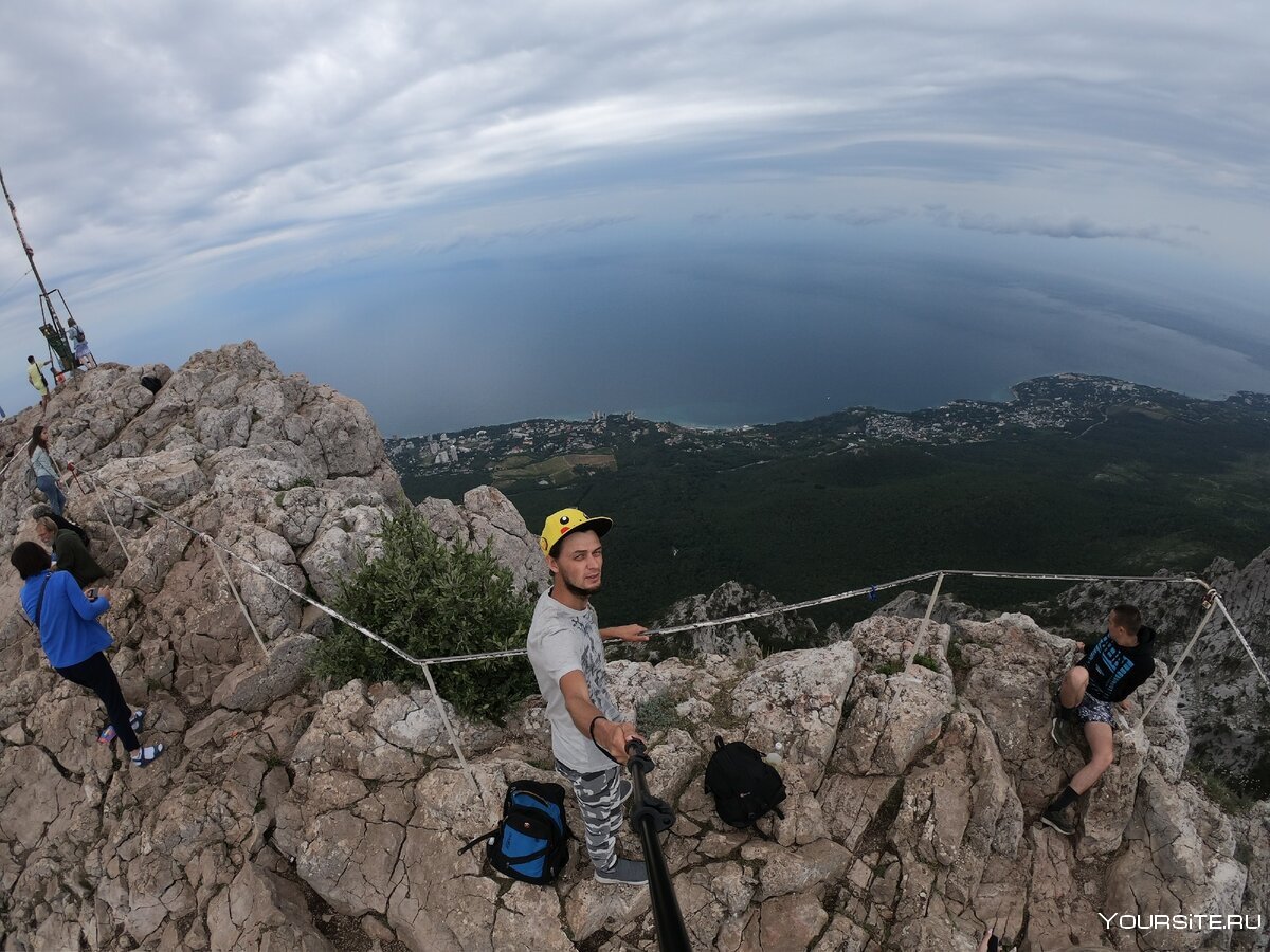 Гора ай-Петри в Крыму канатка