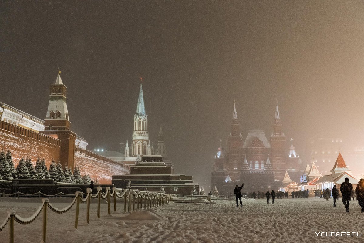 Москва красная площадь снегопад