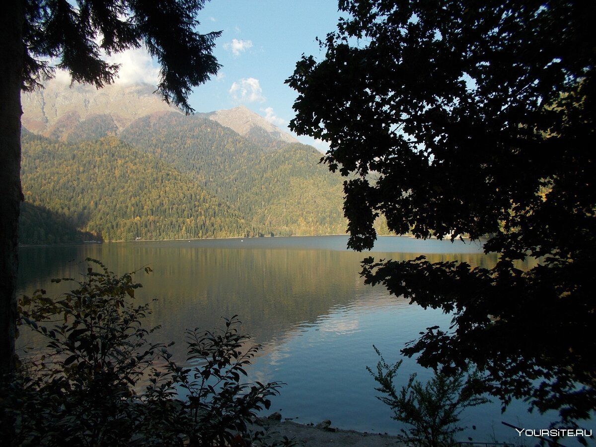 Абхазия достопримечательности озеро Рица