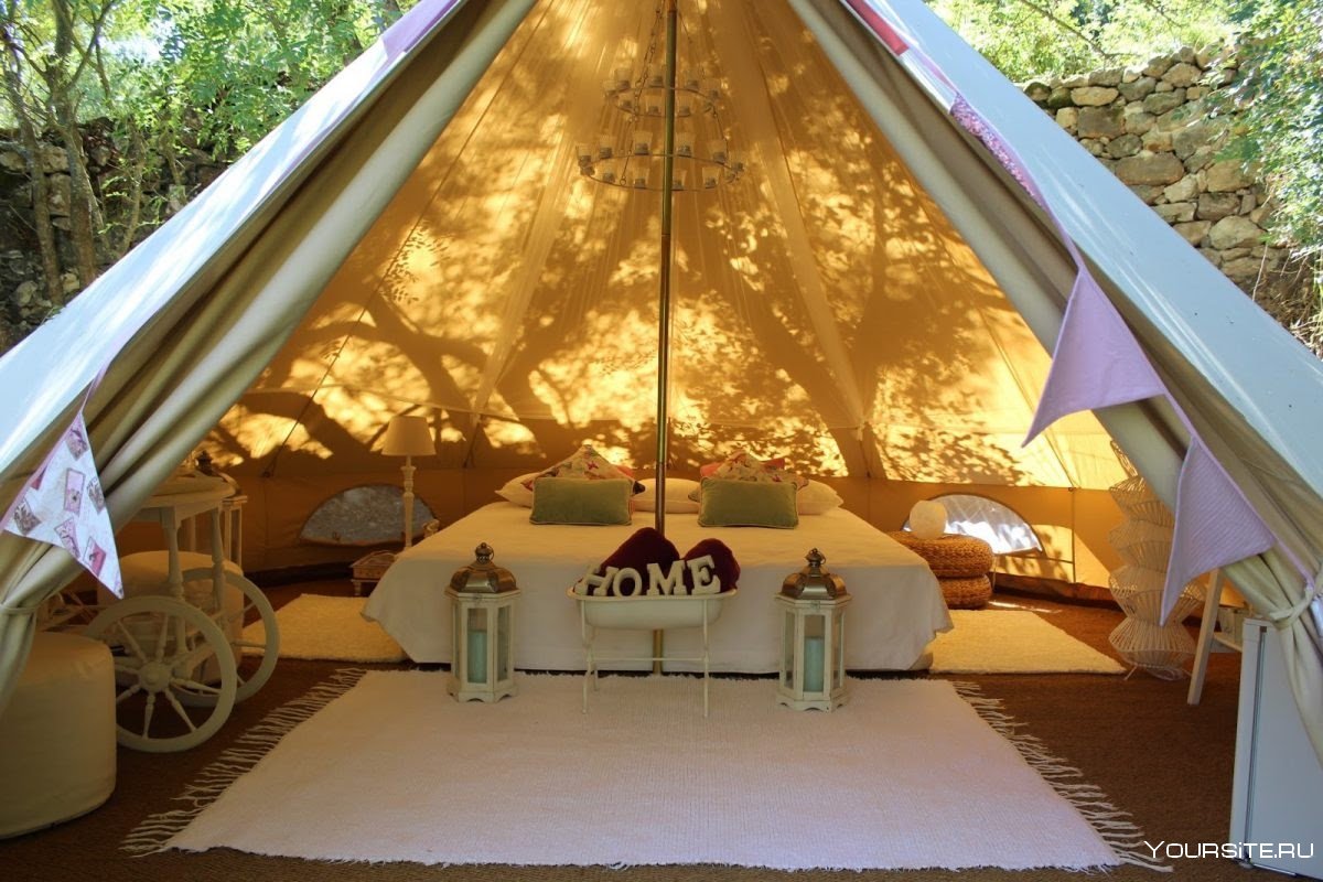 Гостиница в палатках