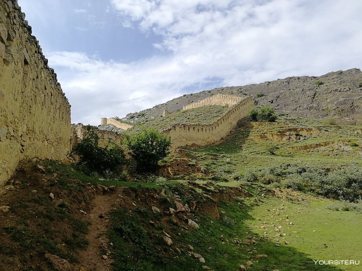 Гуниб крепость Шамиля
