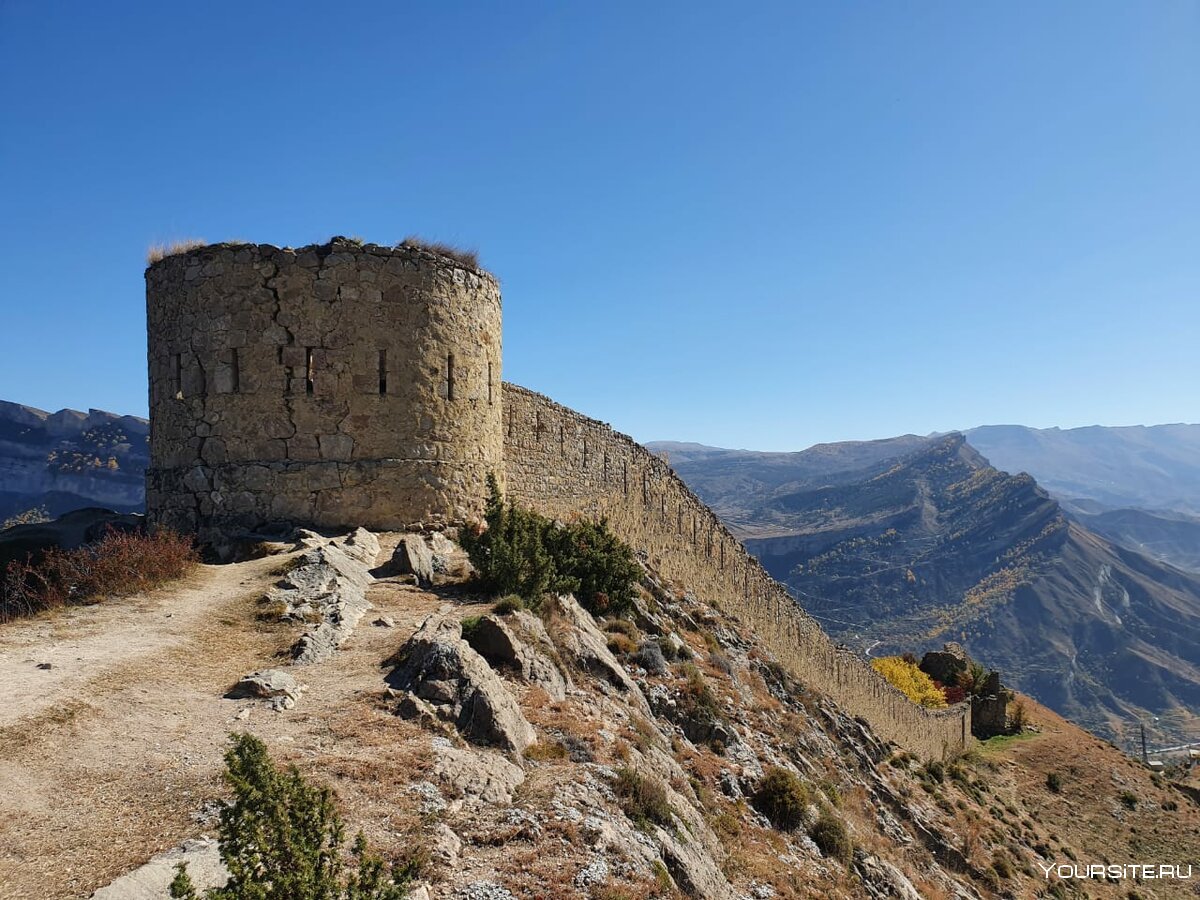 Крепость Шамиля на горе Гуниб