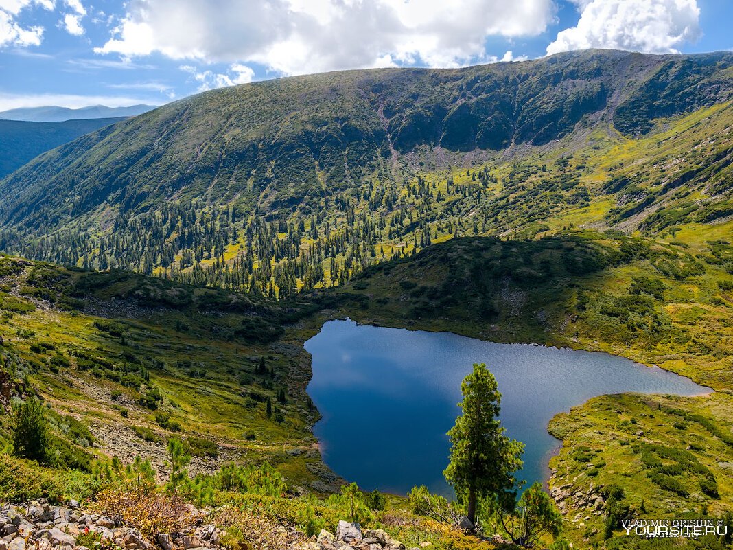 Горы Хамар Дабан