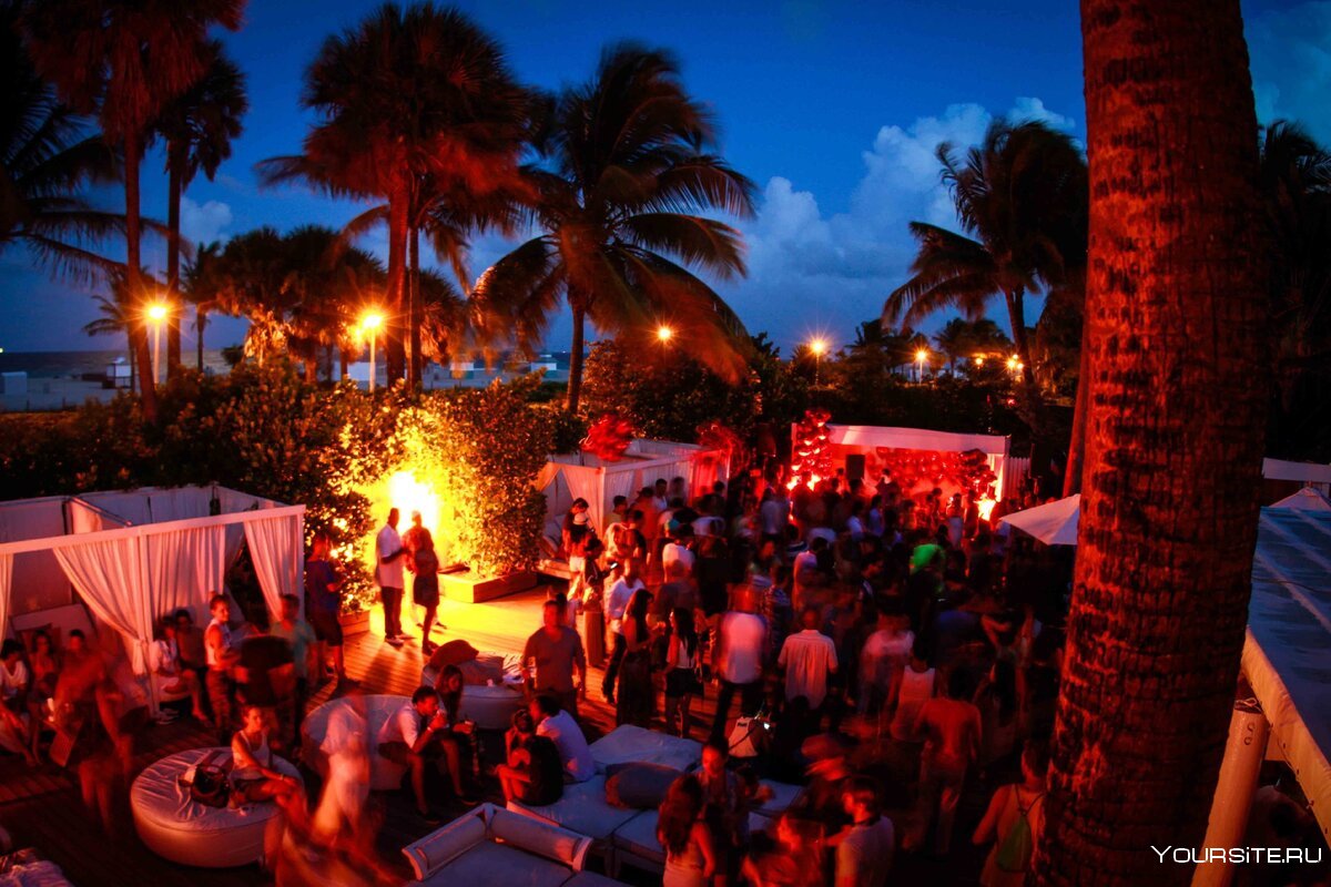 Beach Club в Майами