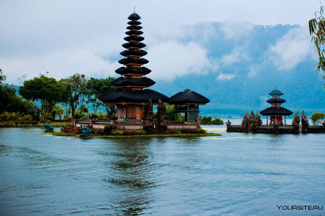 Besakih Temple Бали