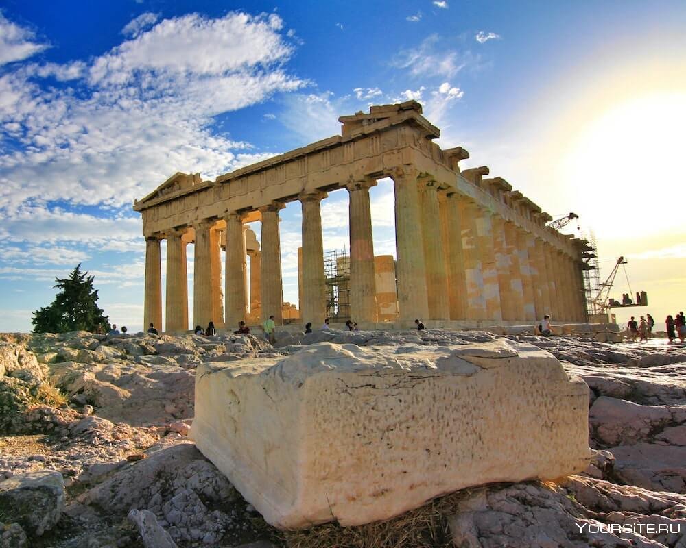 Парфенон в Афинах фото
