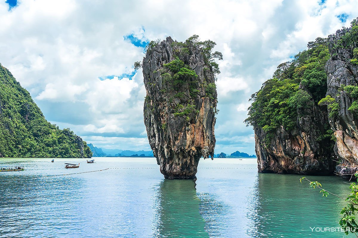 Остров Бонда в Тайланде