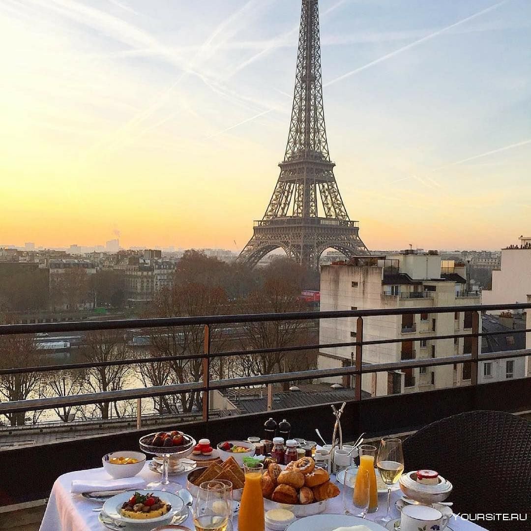 Париж кафе Эйфелева башня