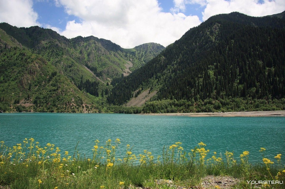 Озеро Иссык Казахстан