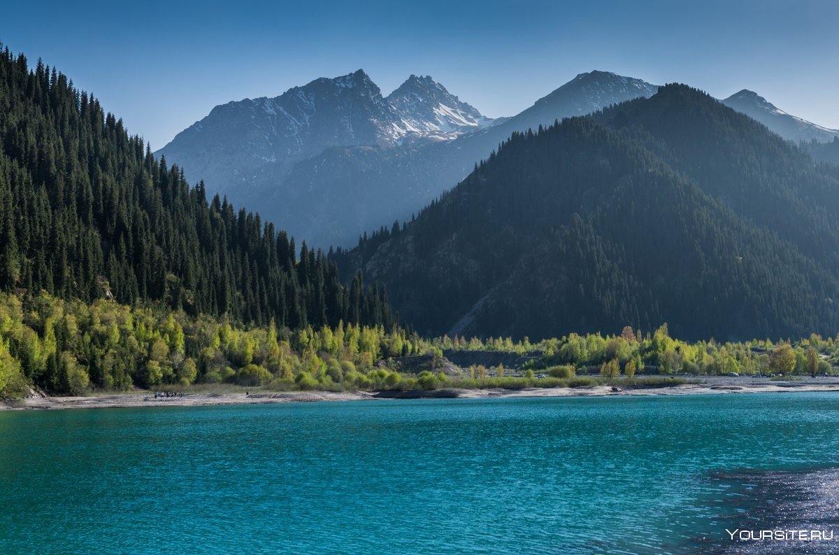 Озеро Иссыкское Казахстан