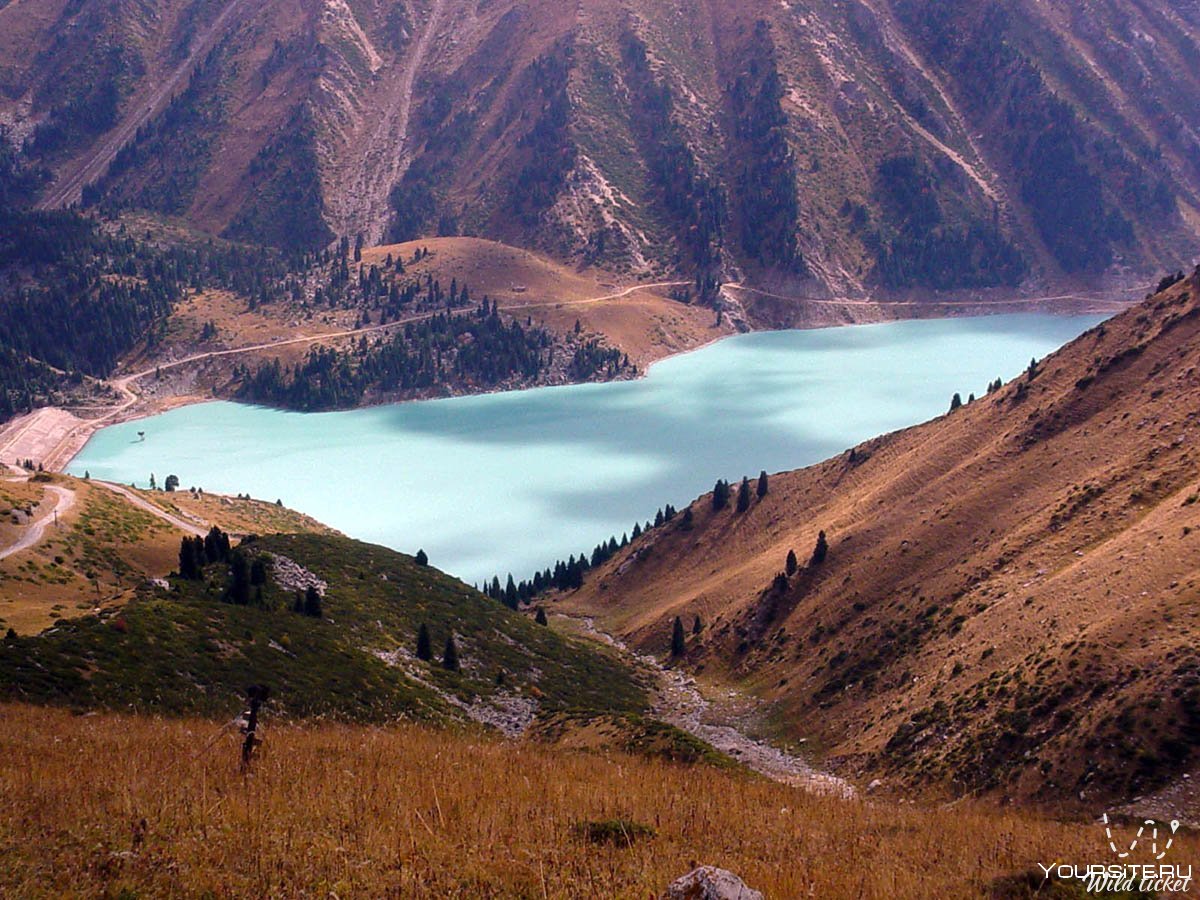 Высокогорное озеро Алматы
