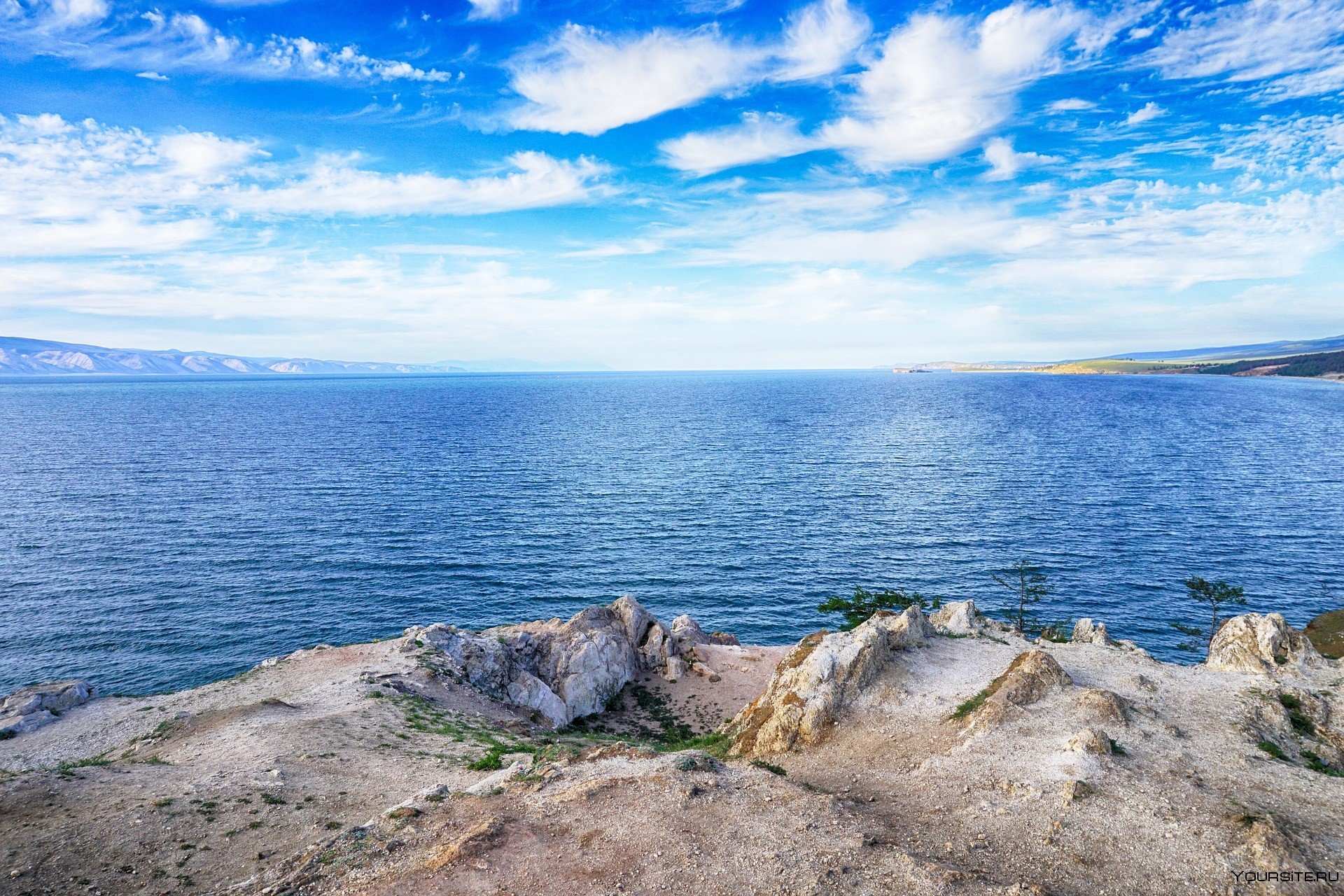 Пять морей и озеро байкал. Озеро Байкал. Байкал ЮНЕСКО. Всемирное наследие озеро Байкал. Байкал всемирное наследие ЮНЕСКО.