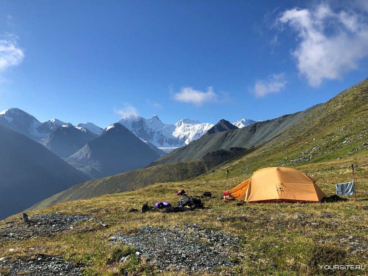 Палатка для пешего похода по Алтаю