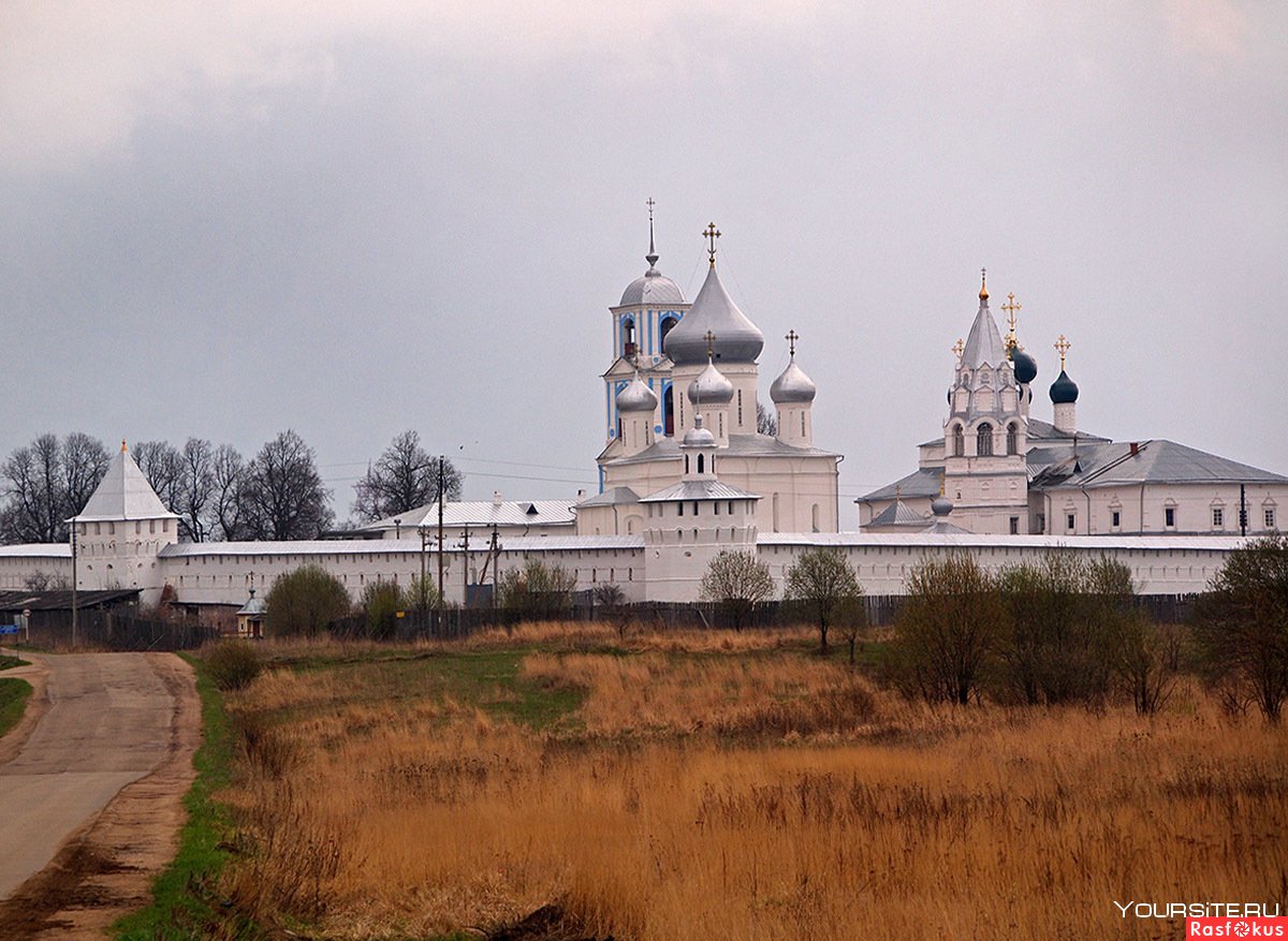 Никитский монастырь фото